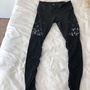 Alo Butterfly Print Goddess Legging